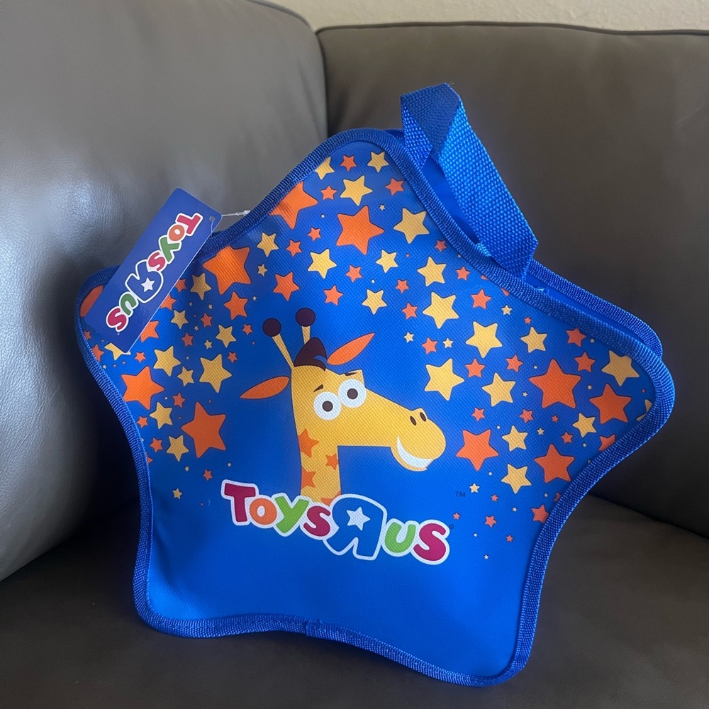 *EXCLUSIVE* Toys R Us Blue Star-Shaped Giraffe 🦒 Shopping Tote  Bag